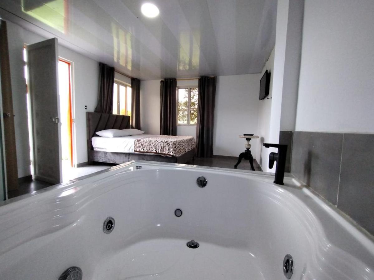 Finca Hotel La Fragata Santa Rosa de Cabal Eksteriør billede